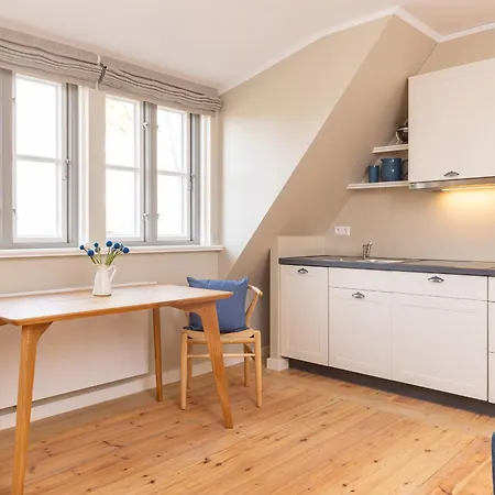 Apartment Adas Hues - 3 *